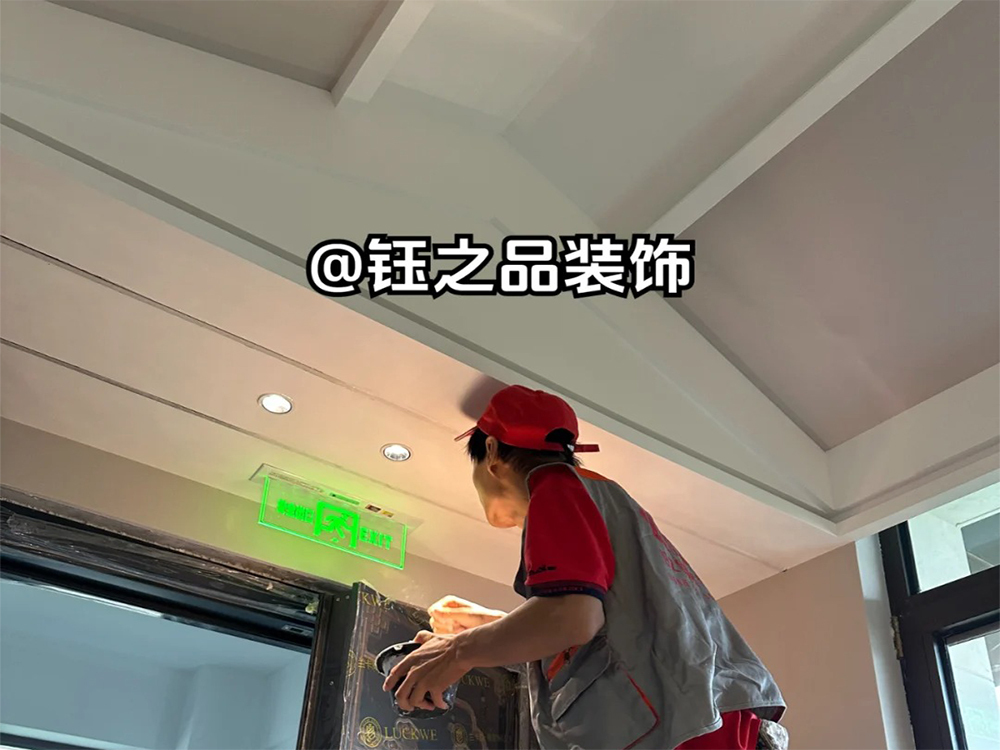 國(guó)慶小長(zhǎng)假 辦公室裝修施工不會(huì)停！！